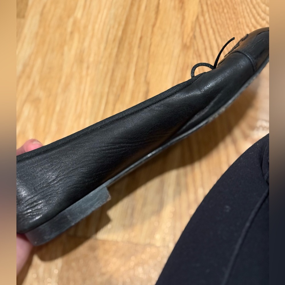 CHANEL Black Leather Flat - Picture 8 of 11